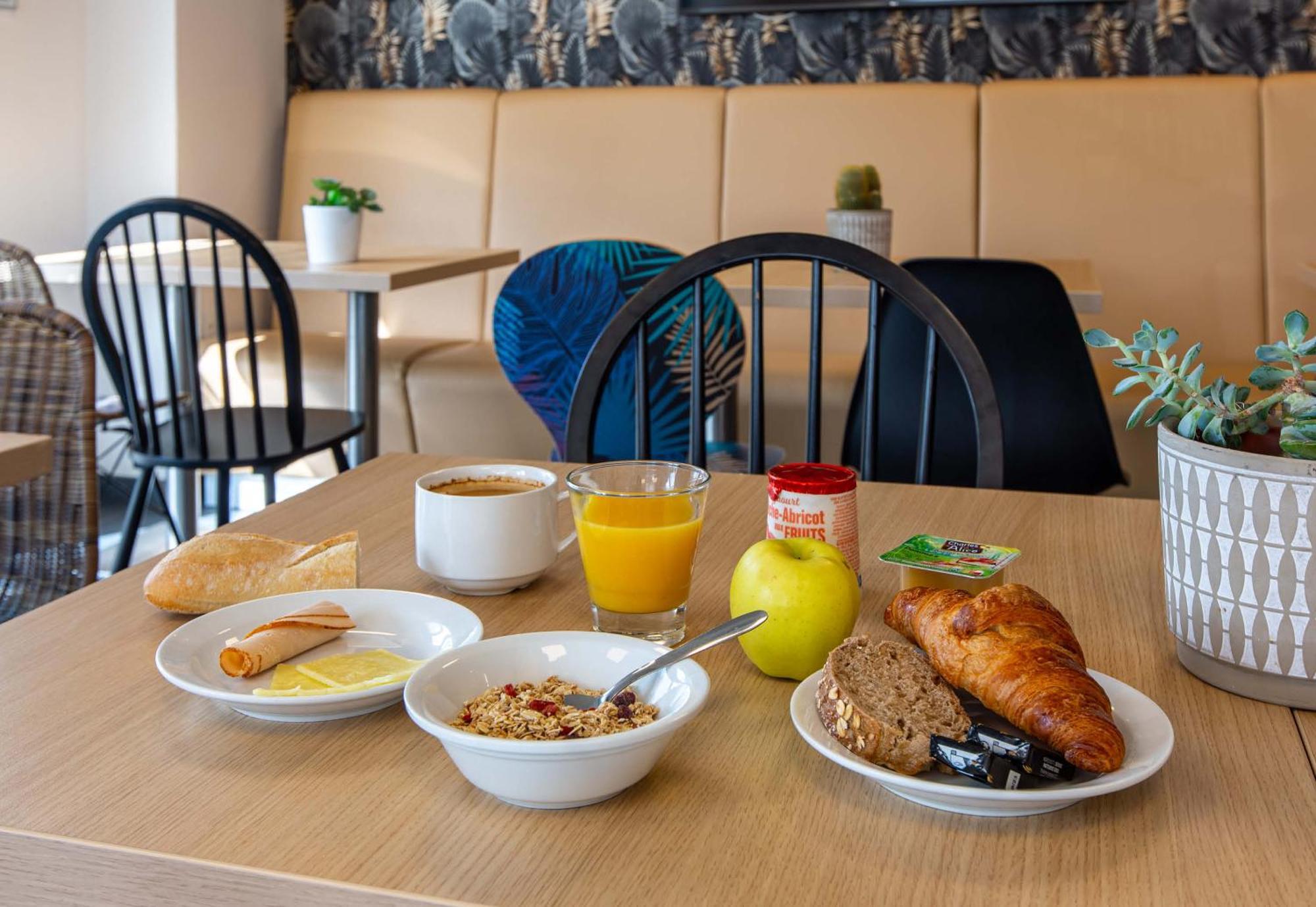 B&B Hotel Chartres Oceane 外观 照片